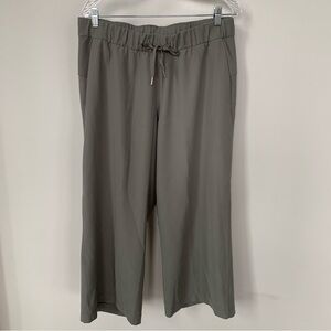 Lululemon On The Fly Wide Leg Pants Size 10